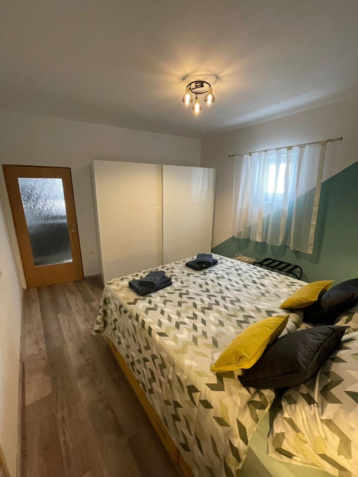 Apartment Eli Pula Luaran gambar